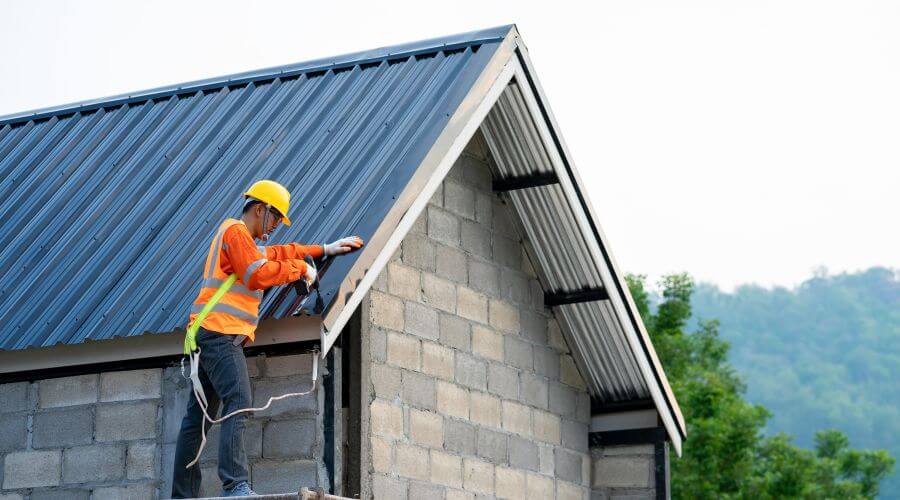 Professional residential roofers in Toms Brook, VA